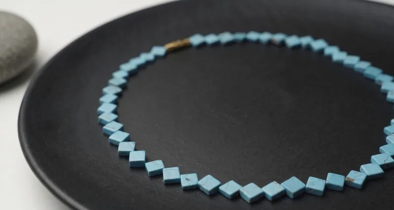 Turquoise Square Necklace thumbnail 2