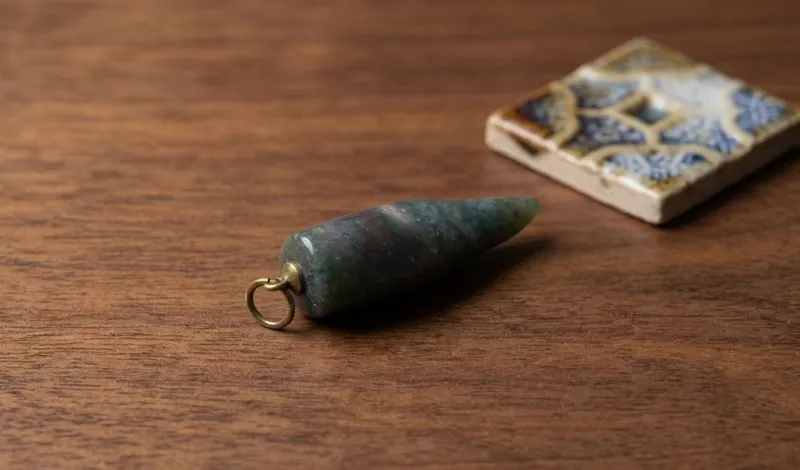 Agate Chilly Pendant
